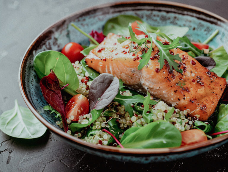 Photo of Salmon quinoa salad
